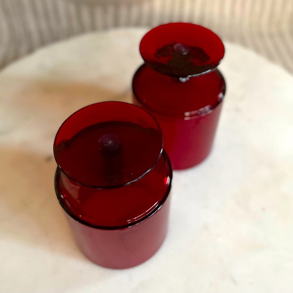 Crate&Barrel Acrylic Wine Tumblers - Picture 5 of 7